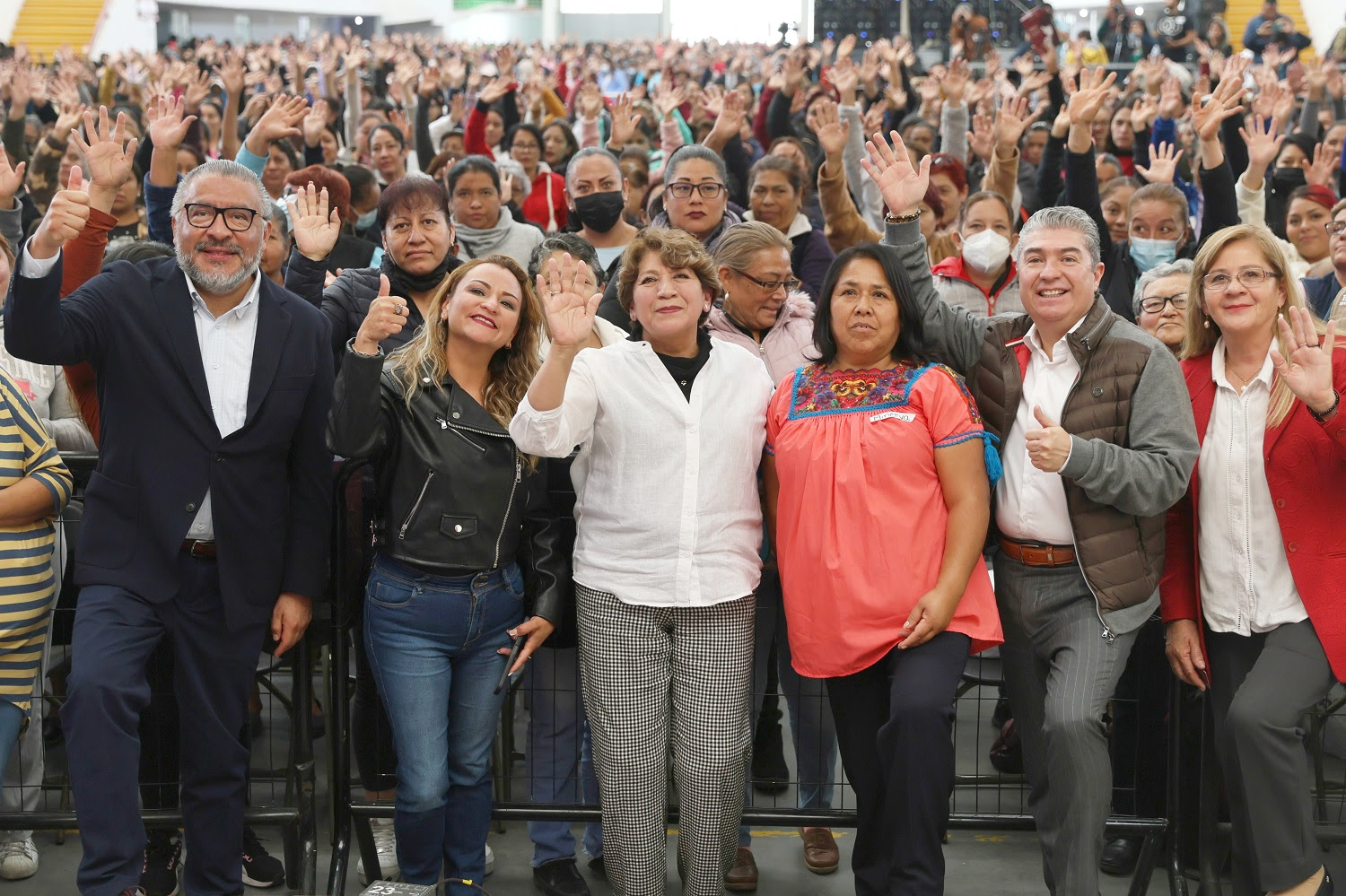 Gobernadora Delfina Gómez celebra programa «Mujeres con Bienestar» en Ecatepec, brindando ayuda a 650 mil mexiquenses