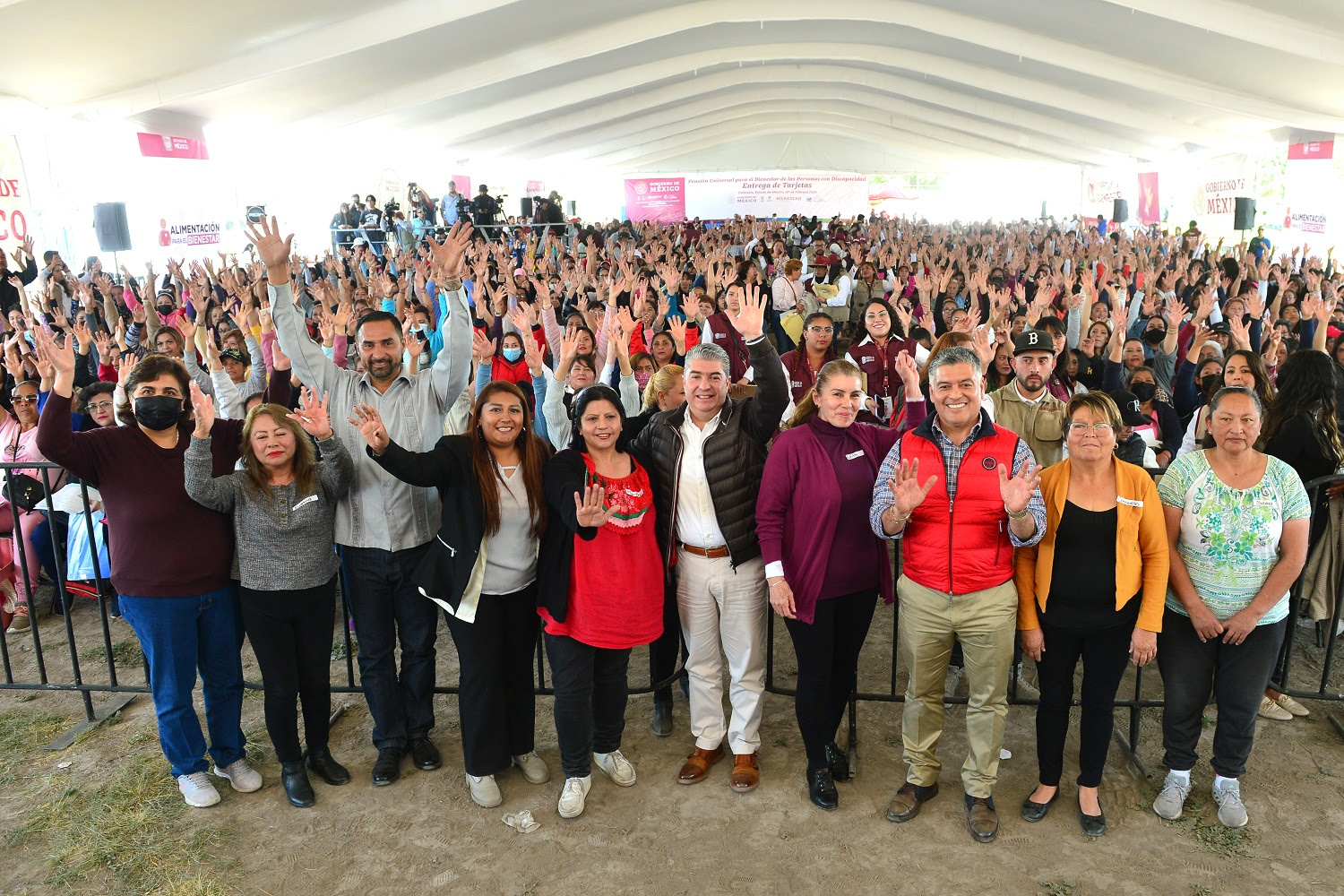 Gobernadora Delfina Gómez adelanta pagos a 650 mil beneficiarias de «Mujeres con Bienestar» por veda electoral.