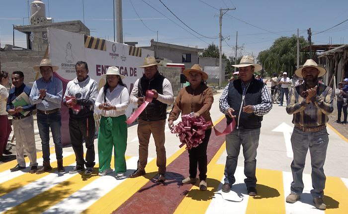 La presidenta de Otzolotepec, Erika Sevilla, demuestra que se puede cumplir con los compromisos