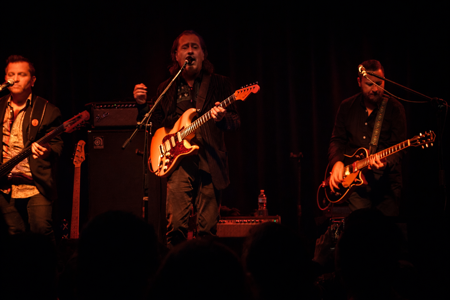 Tinta Negra y Roja: versiones eléctricas de literatura mexicana